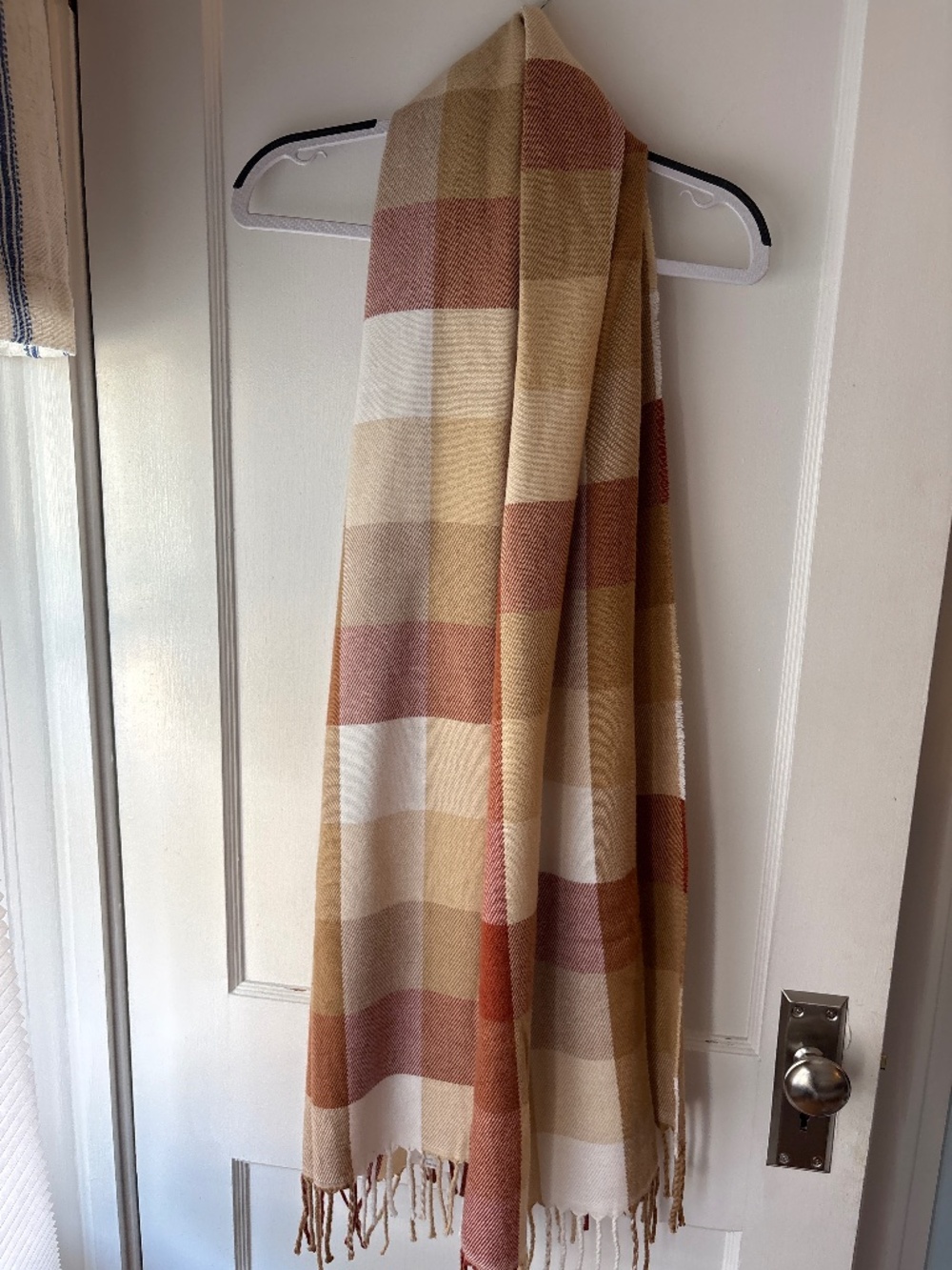 JCrew Classic Scarf, ivory hot dessert, NWT